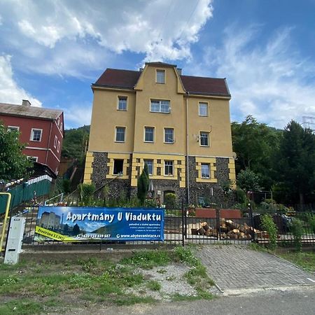 Apartmany U Viaduktu 46 Usti nad Labem Exterior photo