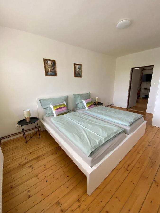 Apartmany U Viaduktu 46 Usti nad Labem Exterior photo