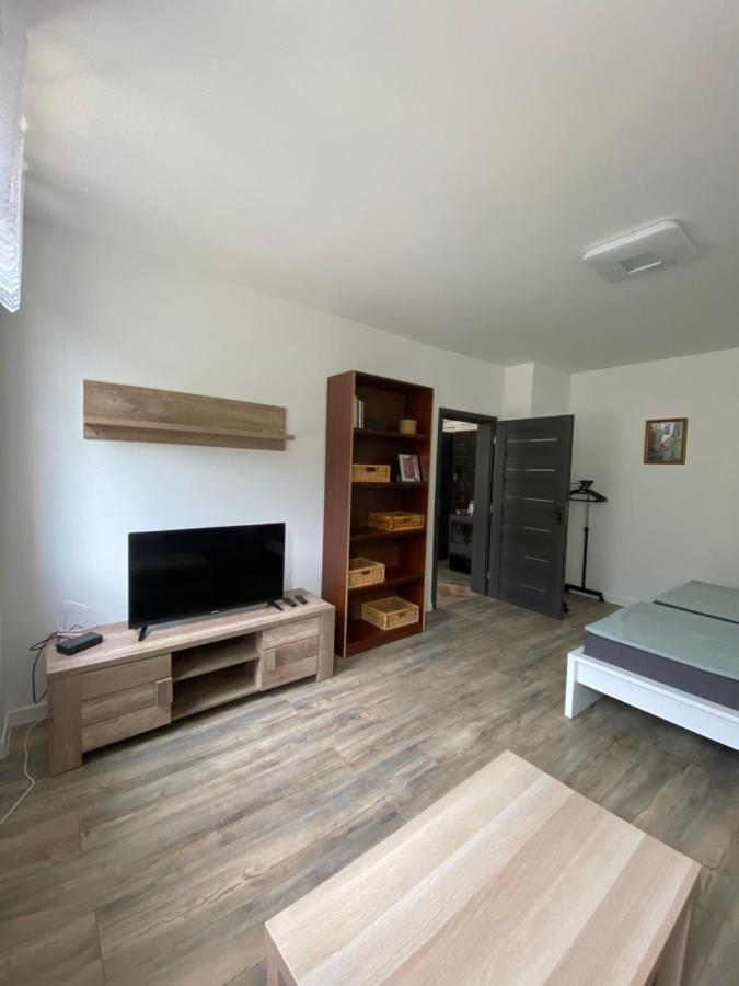 Apartmany U Viaduktu 46 Usti nad Labem Exterior photo
