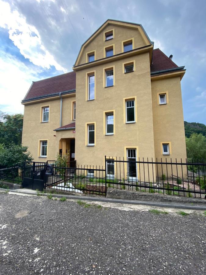 Apartmany U Viaduktu 46 Usti nad Labem Exterior photo